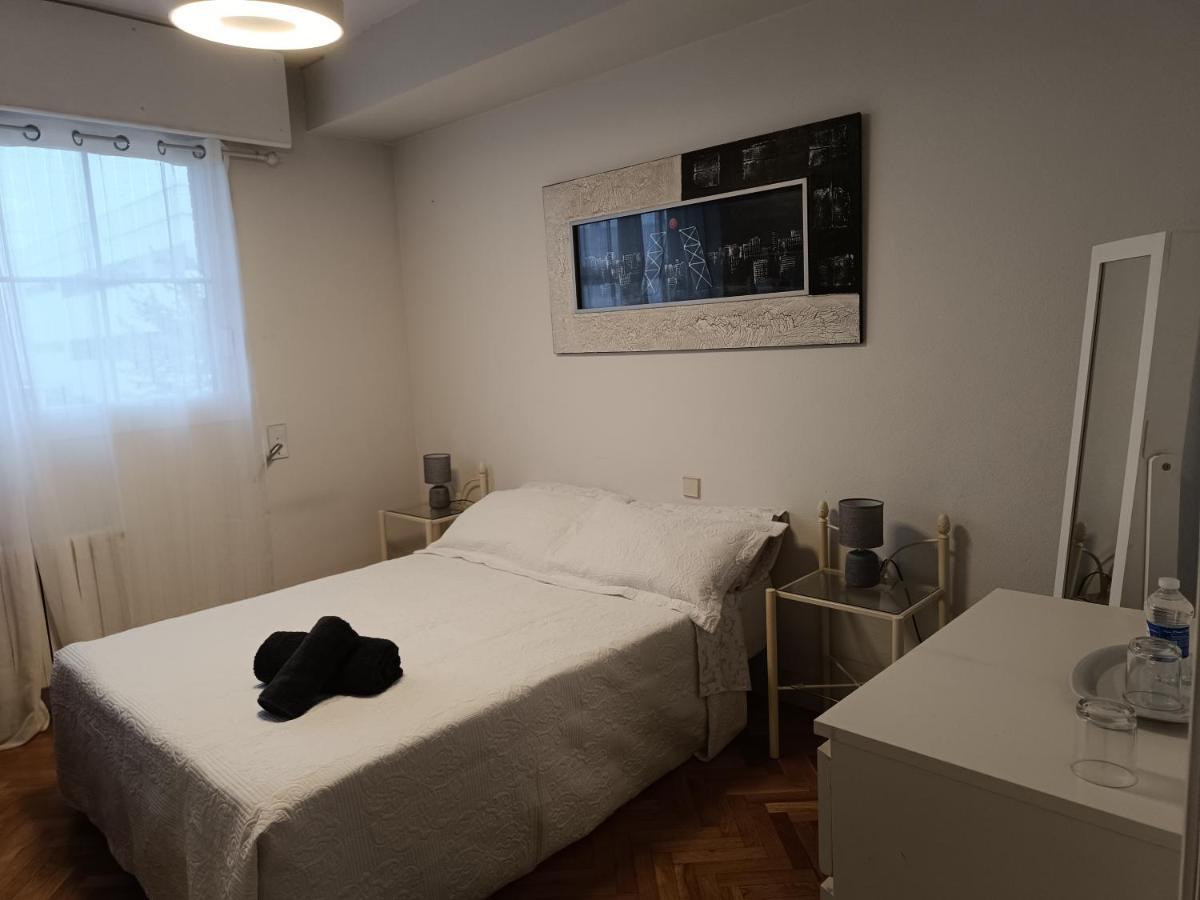 Casa De Mirtha Apartment มาดริด ภายนอก รูปภาพ